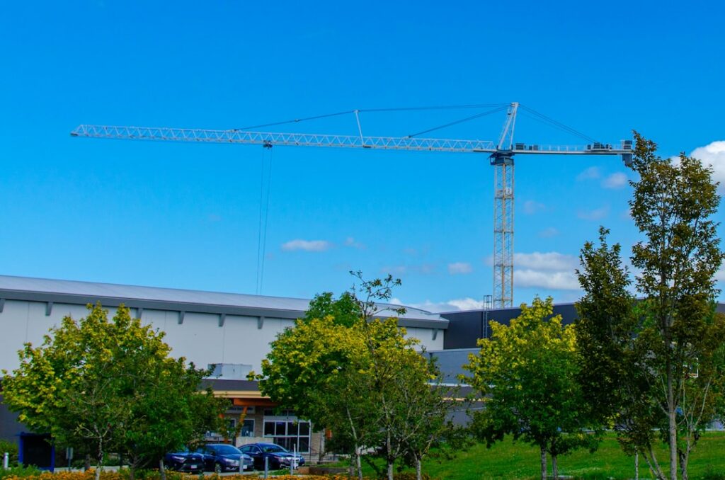 Do general contractors need to be licensed bonded and insured