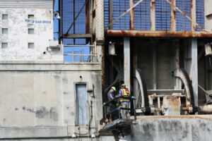 are contractors required to be bonded in florida