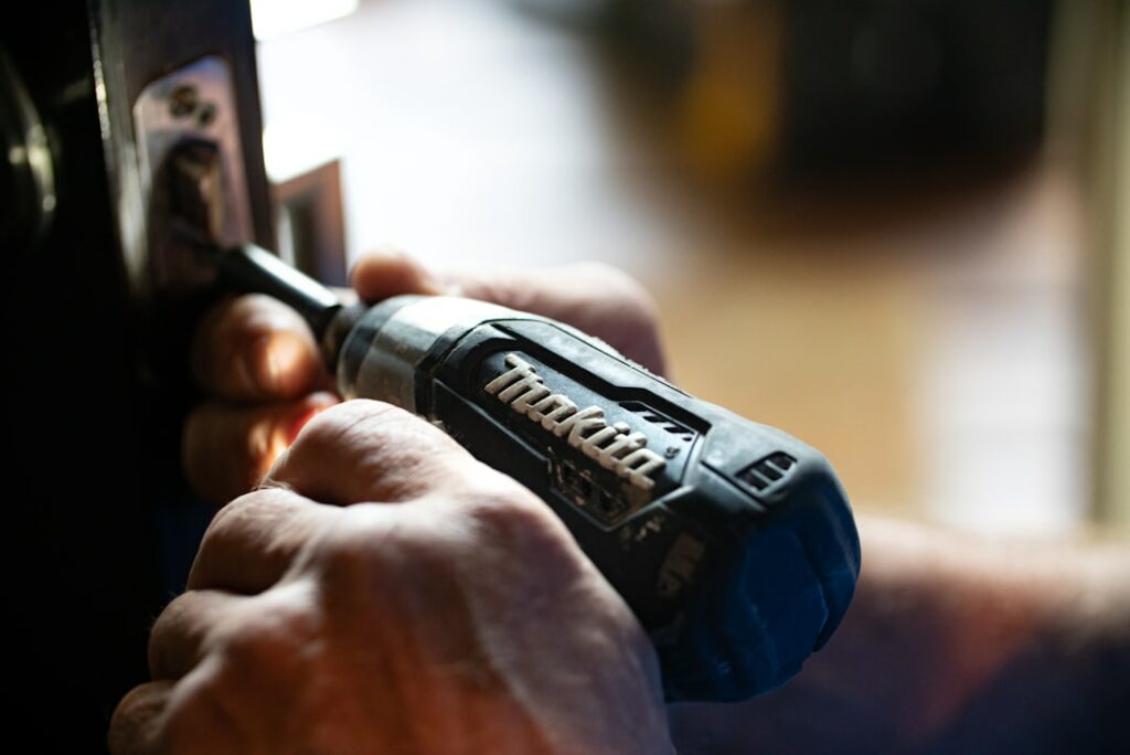 How to check if a contractor is bonded