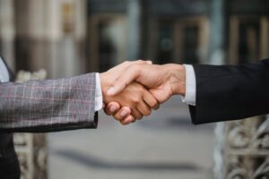 how to check if a company is licensed and bonded